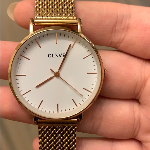 Watch - Picture 2 of 4